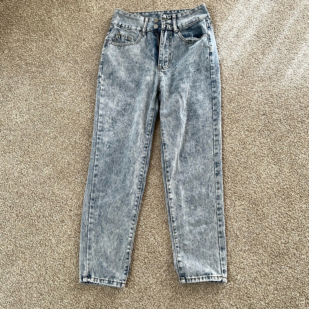 Mom jeans